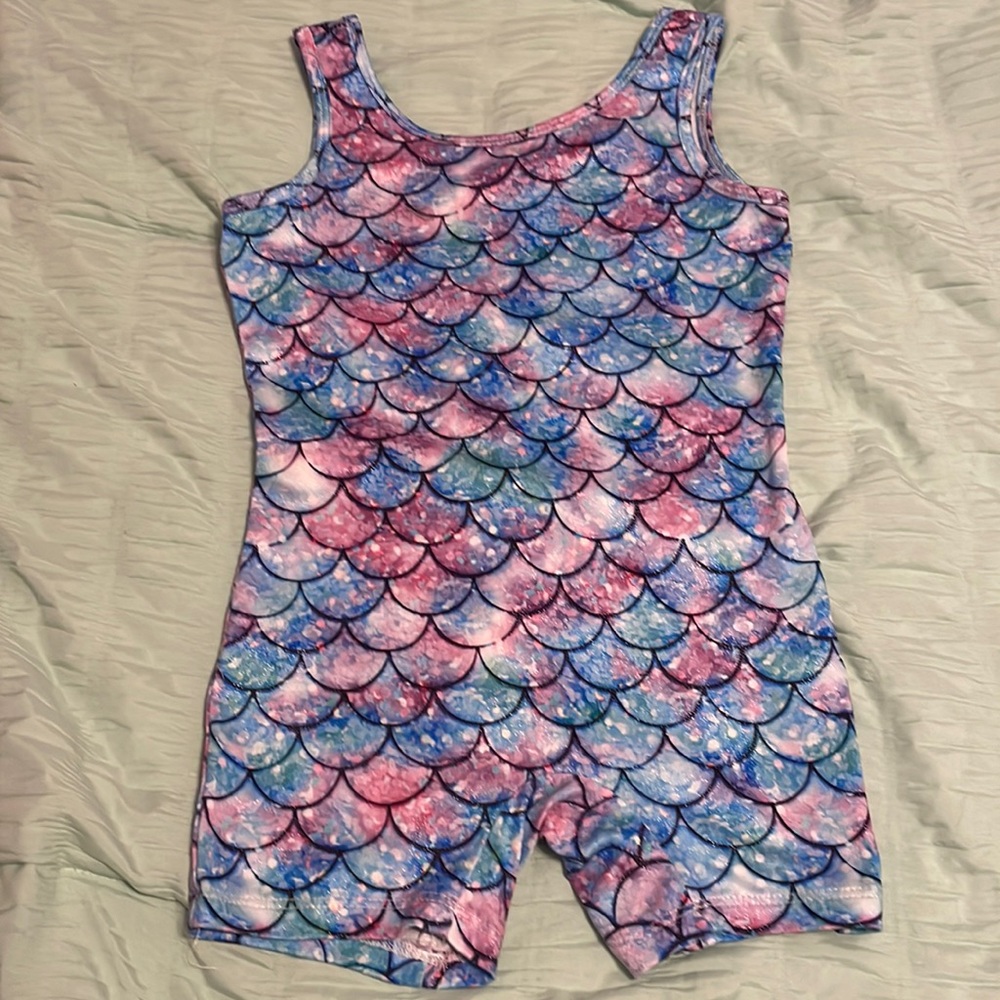 3T-4T gymnastics leotard, boy shorts style. Mermaid print with sparkles.